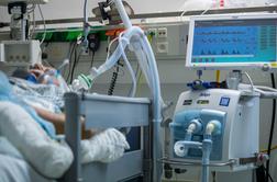 V Sloveniji 442 potrjenih primerov, umrl še tretji bolnik #video