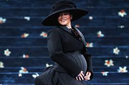 Rihanna na glamorozen način razkrila veselo novico