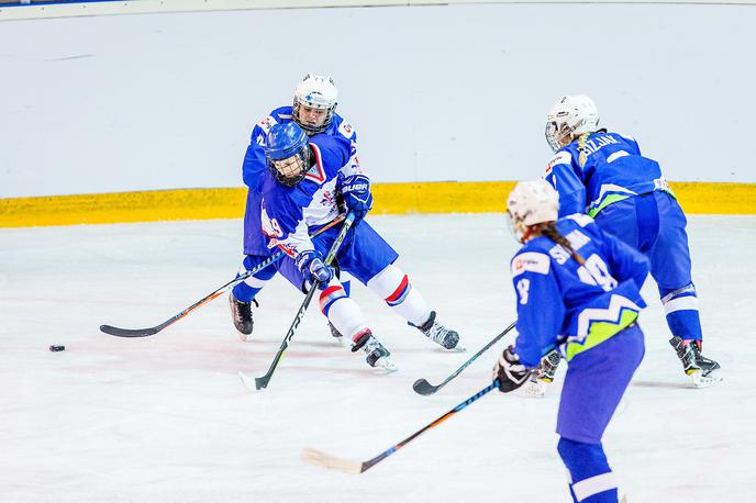 risinje, slovenska ženska hokejska reprezentanca, Slovenija - Velika Britanija | Slovenke so svetovno prvenstvo končale s porazom proti Kazahstanu in nazadovanjem v nižji rang tekmovanja. | Foto Žiga Zupan/Sportida