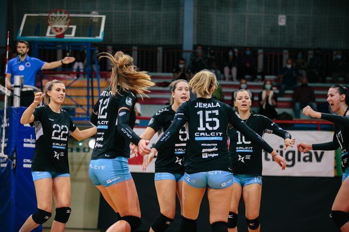 Calcit Volley | Odbojkarice Calcit Volleyja so prišle do zanesljive zmage. | Foto Klemen Brumec