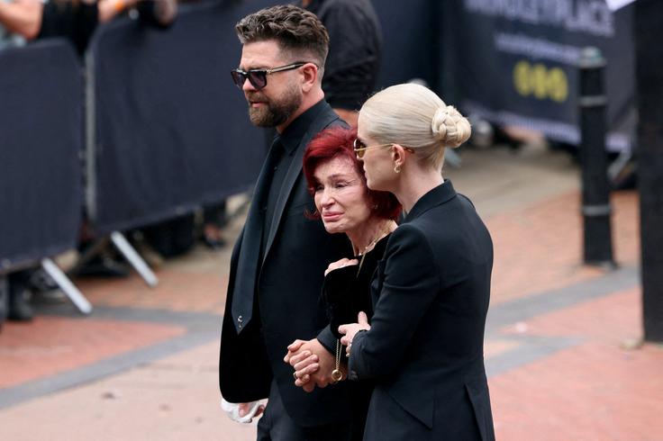 Ozzy Osbourne, pogreb, slovo, oboževalci, Birmingham | Foto: Reuters