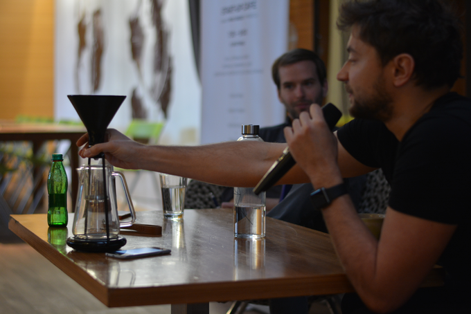 S kavnim avtomatom je pred tremi leti na Kickstarterju zbral več kot 500 tisoč dolarjev. | Foto: Startup cafe Ljubljana