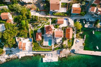Aprila Hrvaško obiskalo 1,2 milijona turistov
