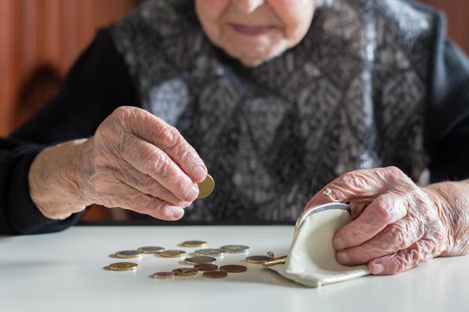 Razmerje med plačo in prejeto pokojnino se v Sloveniji zadnja leta znižuje - upokojenci pri nas v povprečju dobivajo pokojnino v višini 58 odstotkov neto plače.  | Foto: Getty Images