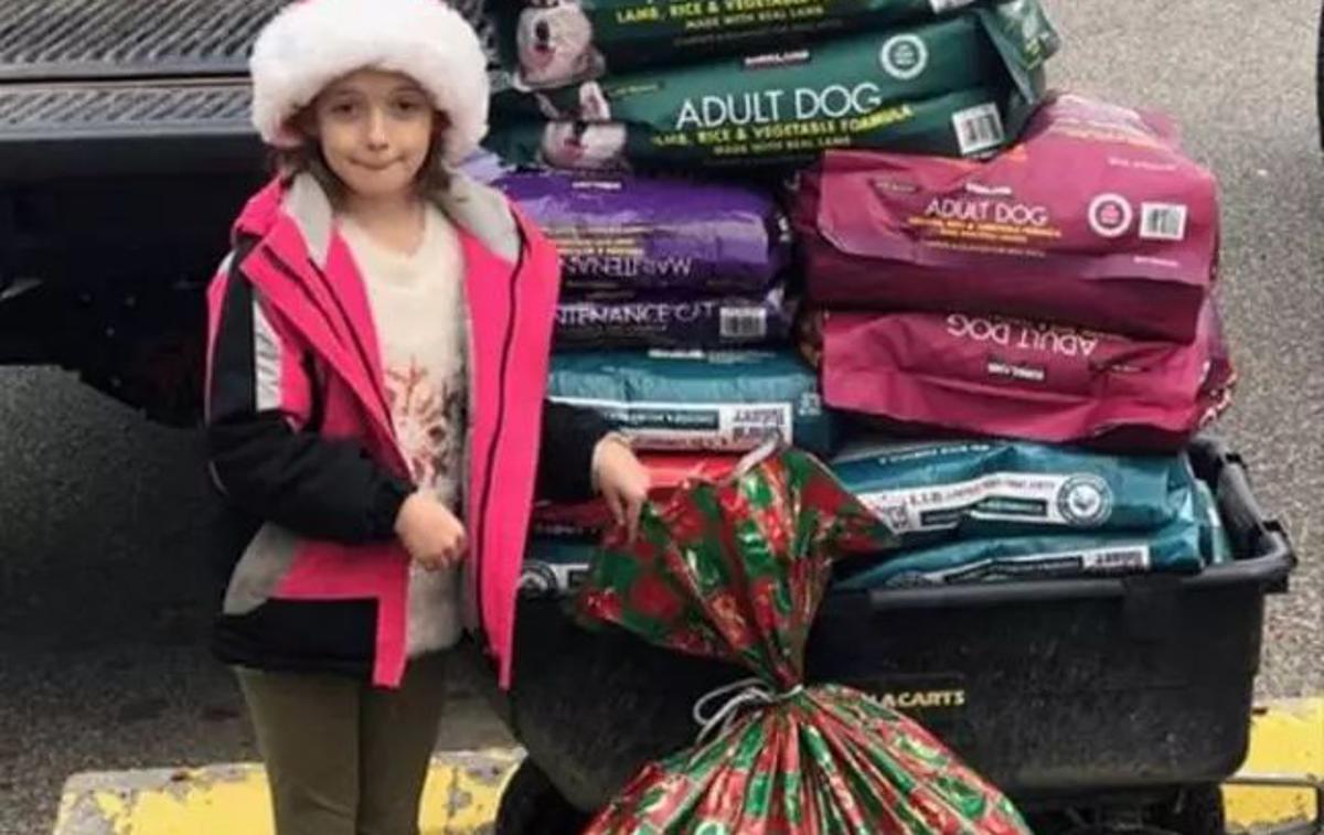 Landyn Wadsworth, zapuščene živali | Osemletnica si je tudi ta božič raje kot sebe zaželela obdariti pse in mačke v zavetišču za živali svojega domačega kraja. | Foto Tri-Cities Animal Shelter, Pasco (WA)