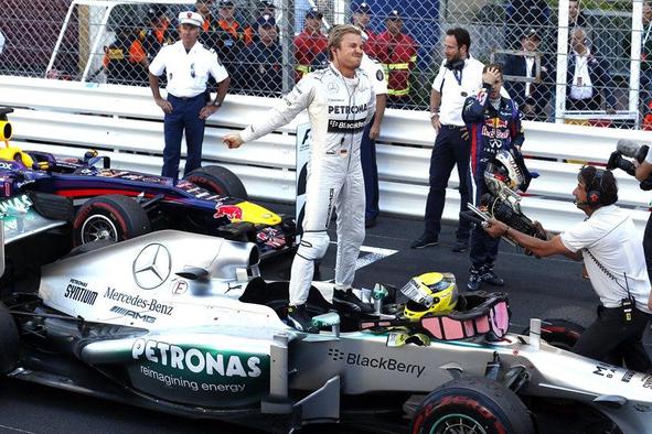 Natančno 30 let po Kekeju do monaške zmage še Nico Rosberg