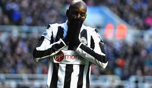 Prva okrepitev Chelseaja bo Demba Ba