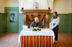 Sloviti Werner Herzog snemal v Postojnski jami