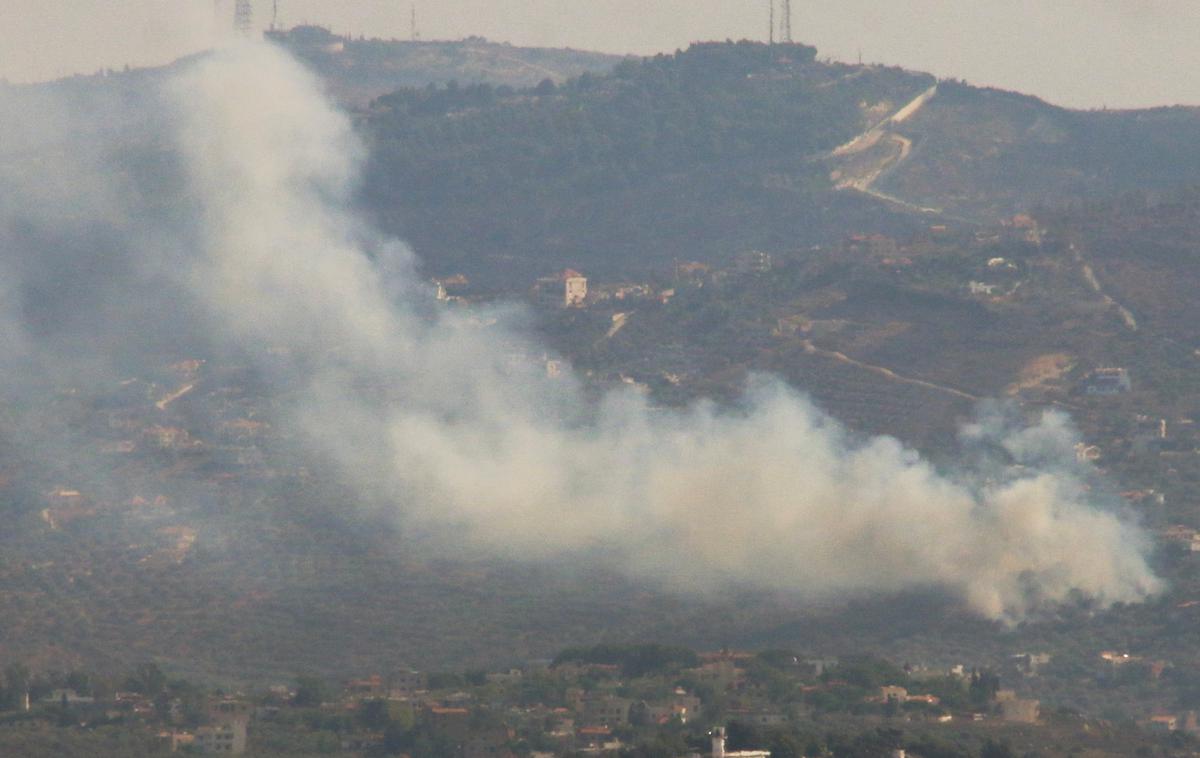 Libanon | Zaradi stopnjevanja napetosti se vrstijo pozivi držav, da tuji državljani zapustijo Libanon. | Foto Reuters