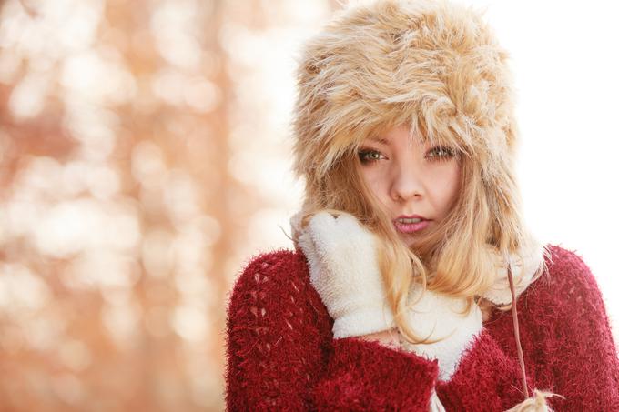Ujemite pravi zimski modni slog, tudi s trendi dodatki iz umetnega krzna. | Foto: Thinkstock