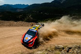 Tänak Hyundaiju prepričljivo prinesel prvo zmago