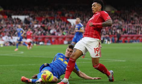 V živo: v Angliji danes veliki derbi, Jaka Bijol v začetni enajsterici Leedsa