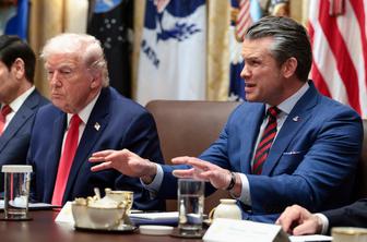 Trump preučuje možnost novega napada na Iran