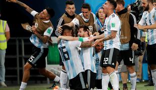 Gavči skozi šivankino uho v osmino finala, Messi prekinil post
