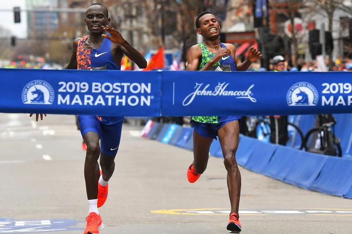 bostonski maraton | Bostonski maraton bodo poskušali izvesti sredi septembra. Sploh prvič v zgodovini je prišlo do prestavitve. | Foto Reuters