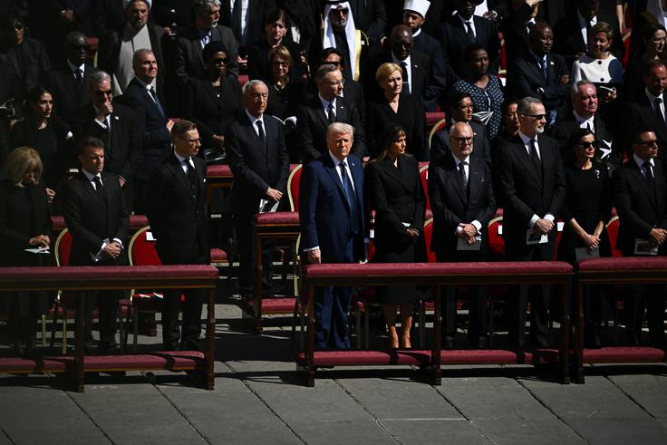 pogreb papeža Frančiška | Foto: Reuters