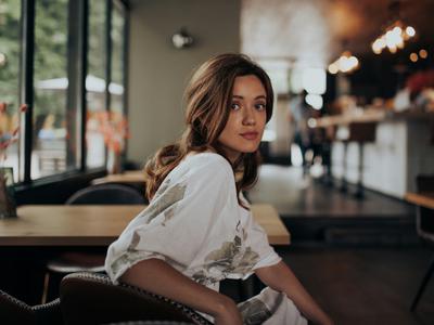 Današnji horoskop: ribe ste si zaslužile oddih, samski raki boste izvedeli novico