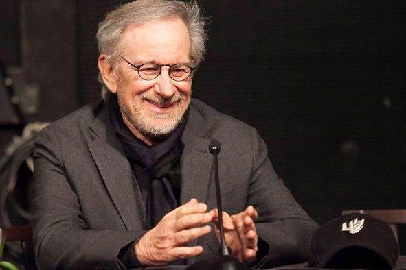 Steven Spielberg skrbi za šolarje