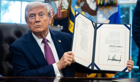 Donald Trump s srhljivo napovedjo #video