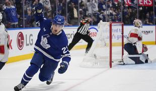 Toronto uspešno odprl serijo proti branilcem naslova
