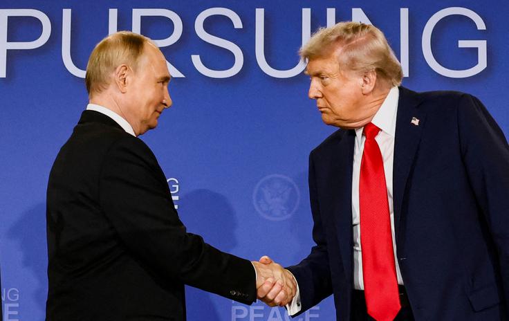 "Donald, tebi in tvojim najbližjim želim zdravje, dobro počutje in veliko uspeha, vsem državljanom ZDA pa srečo in blaginjo," je dejal Putin. | Foto: Reuters