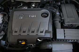 Dizel, bencin, elektrika: Slovenija se razlikuje od Evrope