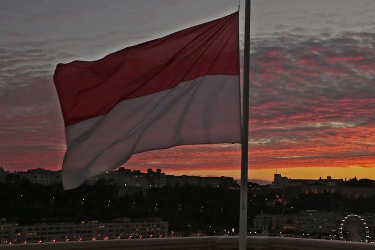 Cohen neprestano beži pred Kremenovimi odvetniki, med drugim se je skrival tudi v Izraelu in Monaku (na fotografiji), kjer mu je uspelo pridobiti državljanstvo. Že nekajkrat je razglasil bankrot, premoženje pa mu domnevno pomagajo skrivati tudi sorodniki. | Foto: 