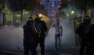 V Parizu aretirali okoli 150 ljudi, tudi v Nemčiji burno