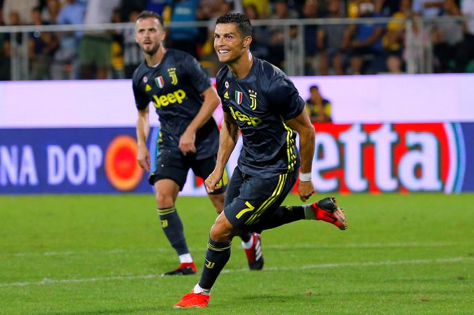 Cristiano Ronaldo | Cristiano Ronaldo je bil sredi tedna v ligi prvakov izključen, tokrat pa je bil junak Juventusa. | Foto Reuters