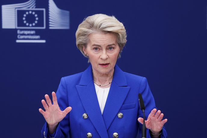 Ursula von der Leyen | Predsednica Evropske komisije Ursula von der Leyen je posvarila pred po njenih besedah napačnim prepričanjem, da bo vse tako kot nekoč, saj da so geopolitične napetosti prevelike. | Foto Reuters