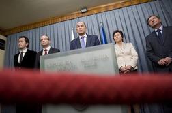 Janša v parlamentarno proceduro vložil predlog liste 12-članske ministrske ekipe