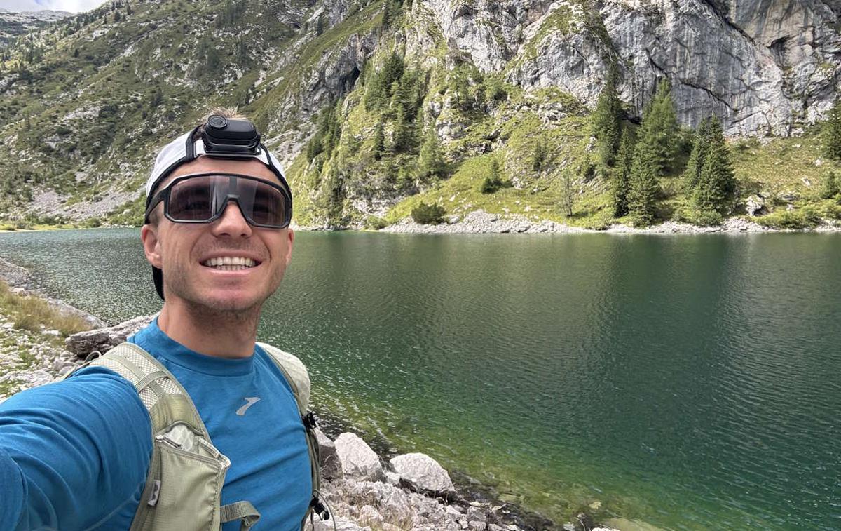 Žiga Papež, Sladka slovenska transverzala | "Sploh nisem mogel verjeti, da je konec. Spomniš se na tiste prve trenutke, ko si podvig načrtoval in si si mislil, kako ti bo to sploh uspelo izpeljati in uresničiti. Tudi drugi so mi govorili, da je to nora časovnica in so se spraševali, kako mi bo vse to uspelo še s sladkorno boleznijo. Sicer so verjeli, a so bili skeptični in mi predlagali, naj raje pot podaljšam za kak dan, da se ne bom zarekel. Na koncu pa sem na cilj prišel dan prej, kot sem sprva načrtoval," pove Papež. | Foto Žiga Papež