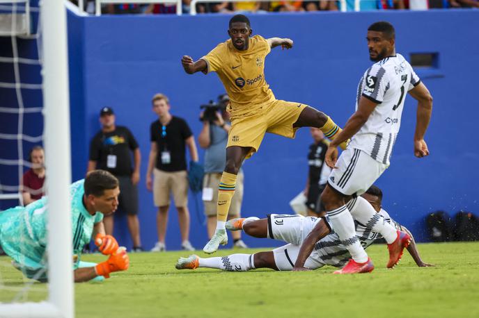 Ousmane Dembele | Ousmane Dembele je na dvoboju proti Juventusu zablestel z dvema zadetkoma, doseženima po atraktivnih akcijah in preigravanjih. | Foto Reuters