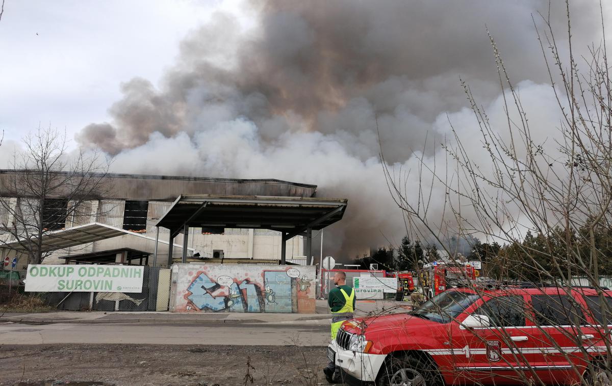Požar Maribor Surovina | Foto Mediaspeed