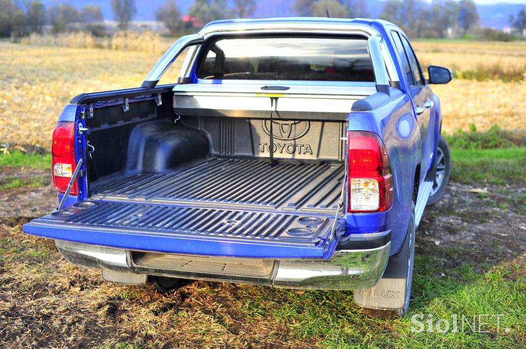 Toyota hilux