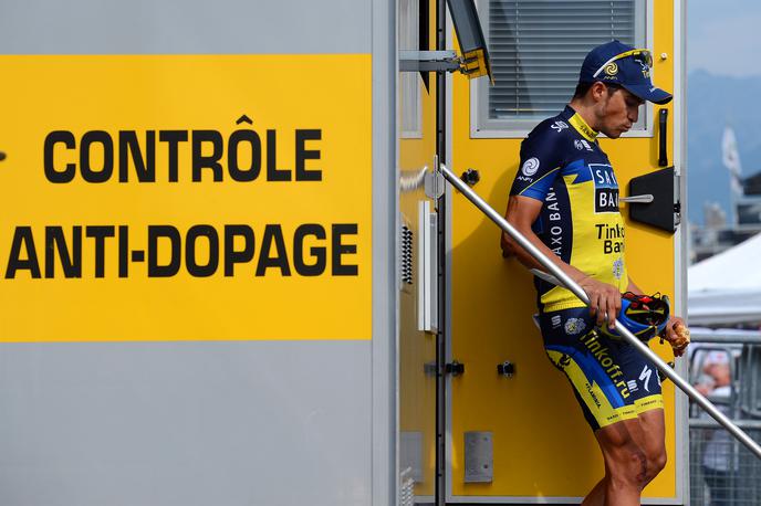 Alberto Contador doping | Kljub svetovni zdravstveni krizi protidopinško testiranje deluje nemoteno, a z večjo previdnostjo. | Foto Getty Images
