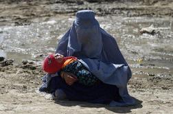 Afganistan: vojna proti ženskam