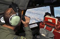 Malezijski premier: Letalo strmoglavilo v Indijski ocean, preživelih ni
