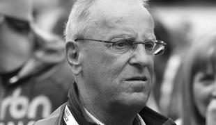 Svet smučarskih skokov žaluje