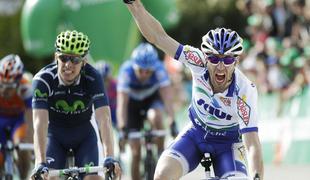 Hivert zmagovalec etape, Valverde ostaja vodilni    