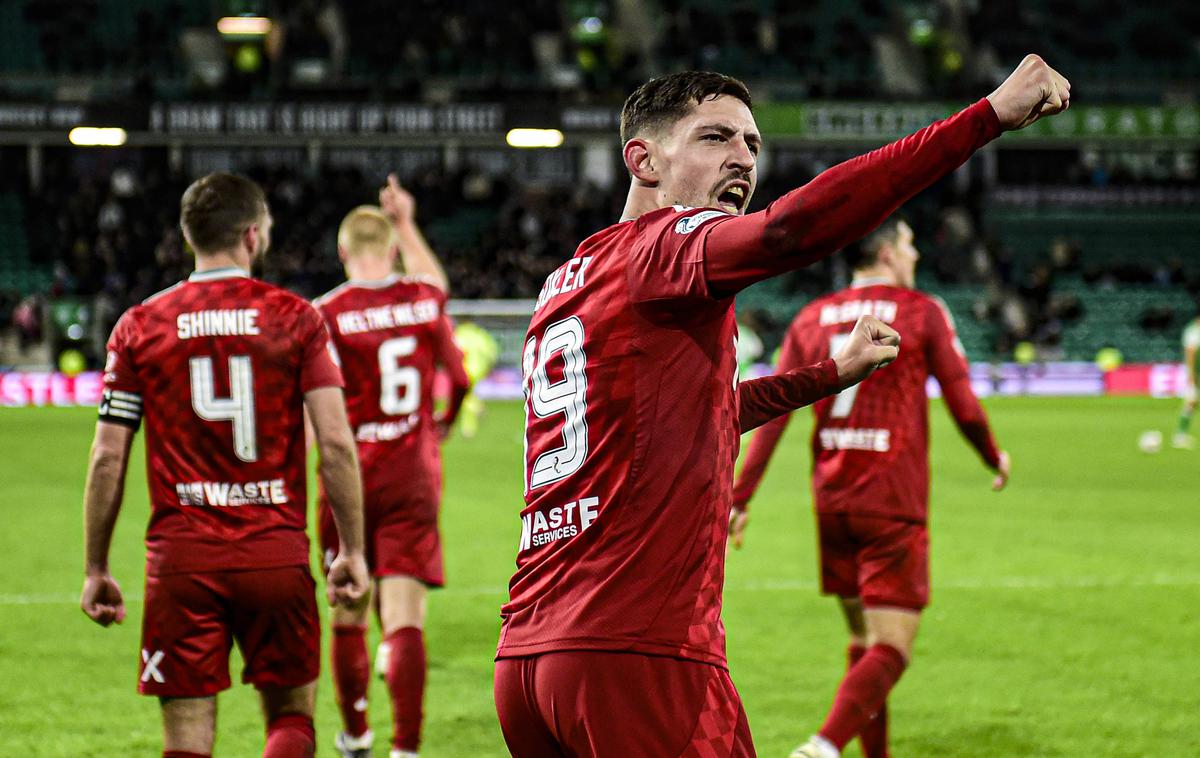 Ester Sokler | Ester Sokler je Radnički popeljal v vodstvo v Beogradu. Gostje so imeli prednost vse do zadnje minute rednega dela, nato pa ostali praznih rok. | Foto Guliverimage