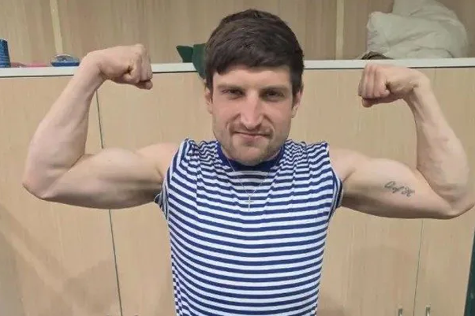 Bradley Townsend | Bradley Townsend naj bi verjel, da Rusiji dolguje uslugo, ker je "Donbas v 80. letih prejšnjega stoletja podpiral stavko rudarjev v Veliki Britaniji". | Foto družbena omrežja