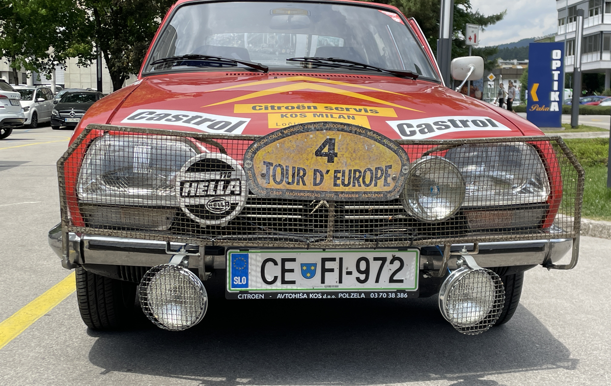 Karel Ferlež citroen GS | Citroen GS pripada Karlu Ferležu iz Velenja. To je replika tistega avtomobila, s katerim je leta 1972 prevozil 13 tisoč dolg reli Tour de Europe. | Foto Gregor Pavšič