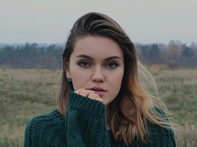 Današnji horoskop: biki se odločite za spremembo, škorpijoni čutite težko breme