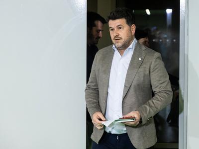 Sindikat Spins kazensko ovadil direktorja NK Olimpije