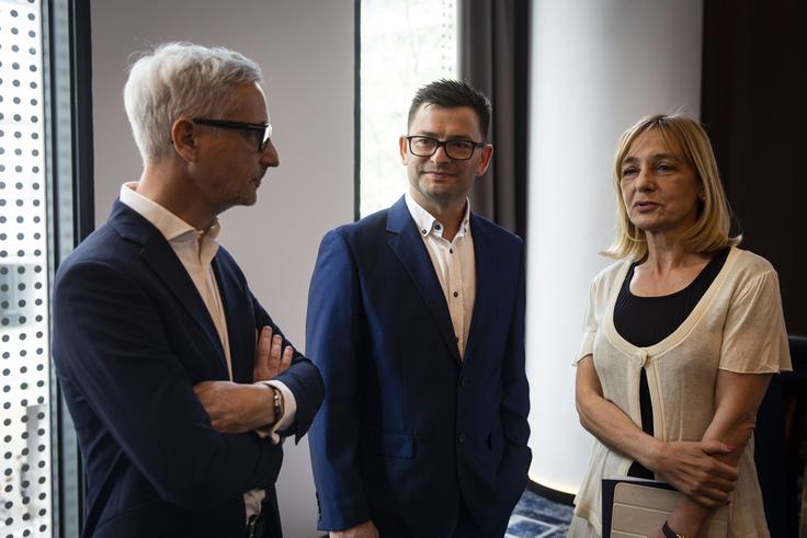 Ustanovitev društva Platforma Sodelovanja. Anže Logar Eva Irgl Romana Jordan | Foto: Bojan Puhek
