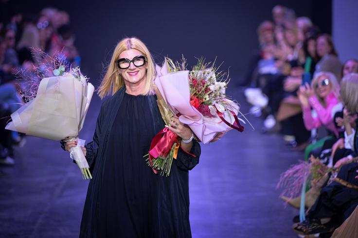 Maja Štamol je navdušila s svojo kolekcijo plaščev. | Foto: Jure Makovec