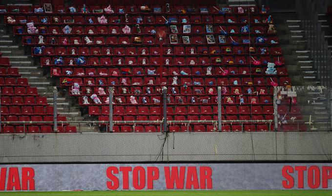 Uefa je bila med prvimi mednarodnimi zvezami z ukrepi proti Rusiji. | Foto: Reuters