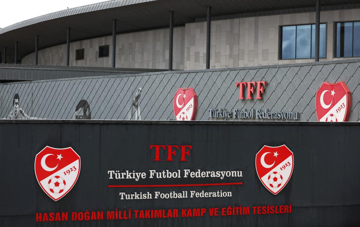Nogometna zbeza Turčije | Turška nogometna zveza (TFF), ki je sporočila, da želi "očistiti čudovito igro v Turčiji". | Foto Reuters