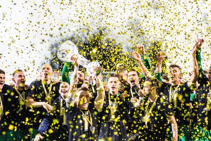 Zmaji so končali sezono z lovoriko. | Foto: Matic Ritonja/Sportida